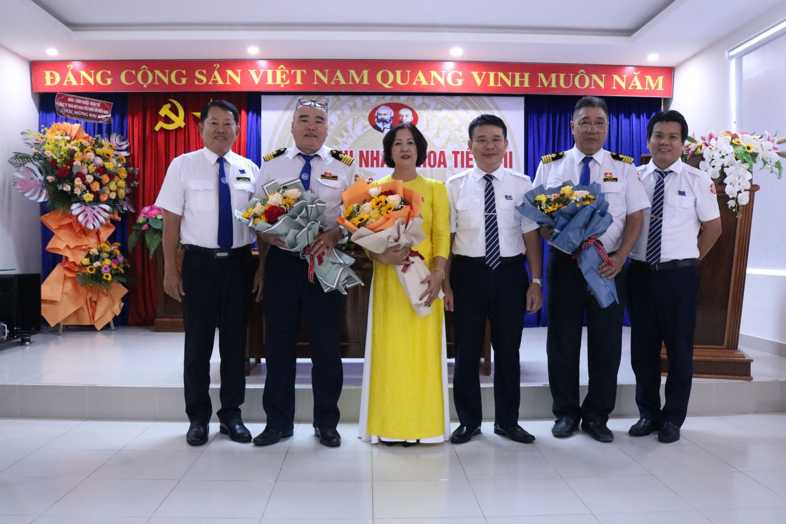 ĐẠI HỘI CHI BỘ CHI NHÁNH HOA TIÊU VIII, NHIỆM KỲ 2025-2027