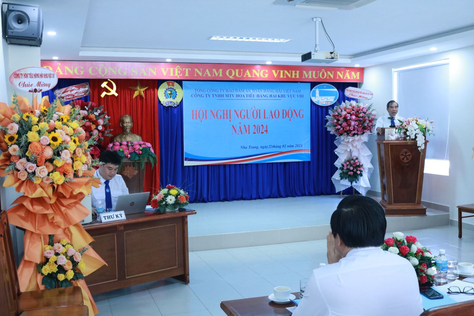 HỘI NGHỊ NGƯỜI LAO ĐỘNG CÔNG TY HOA TIÊU HÀNG HẢI KHU VỰC VIII NĂM 2024